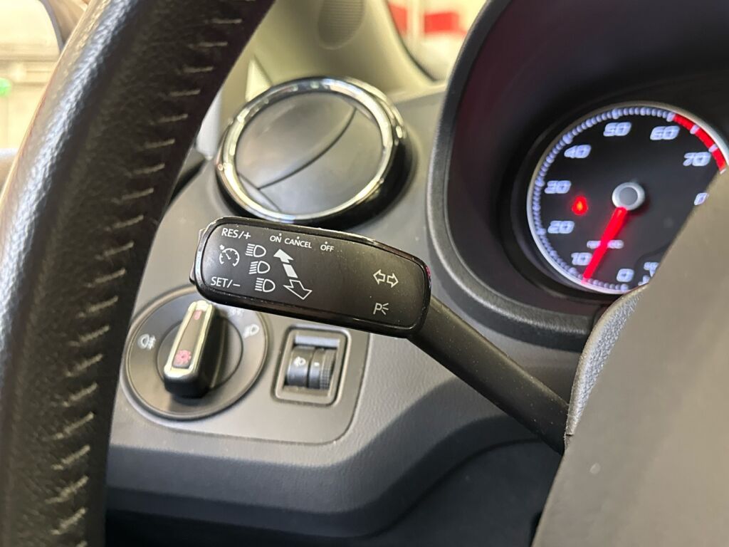 Seat Ibiza ST 2017 Harmaa