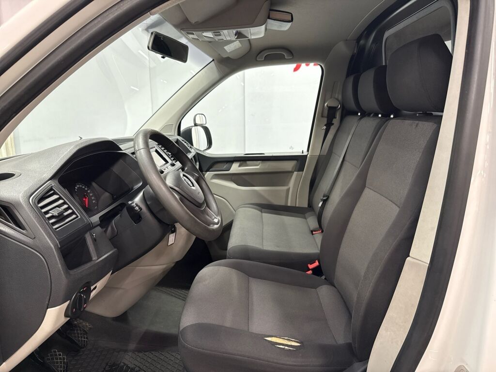 Volkswagen Transporter 2016 Valkoinen
