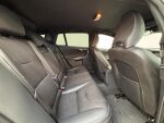 Volvo V60 2016 Musta