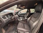 Volvo V60 2016 Musta
