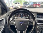 Volvo V60 2016 Musta