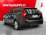 Volvo V60 2016 Musta