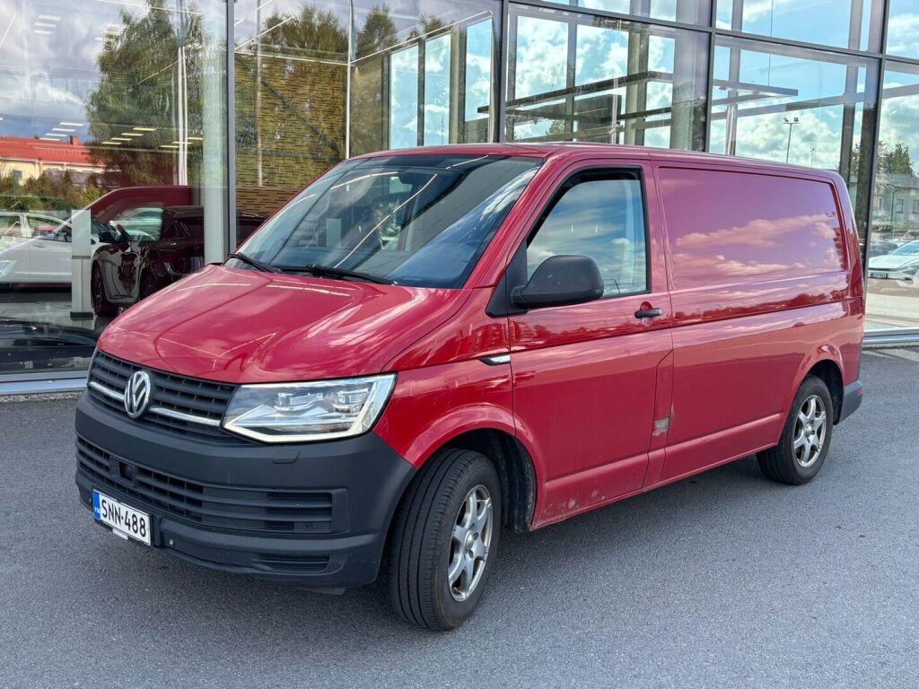 Volkswagen Transporter 2015 Punainen