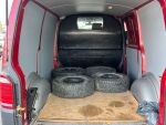 Volkswagen Transporter 2015 Punainen