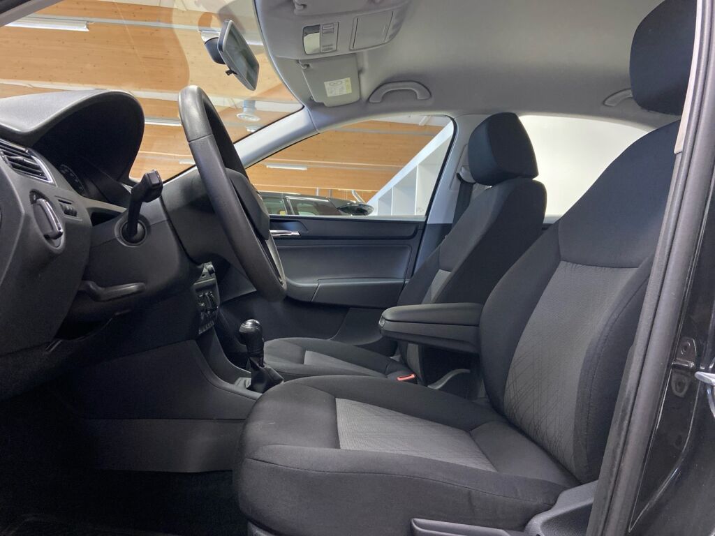 Seat Toledo 2015 Musta