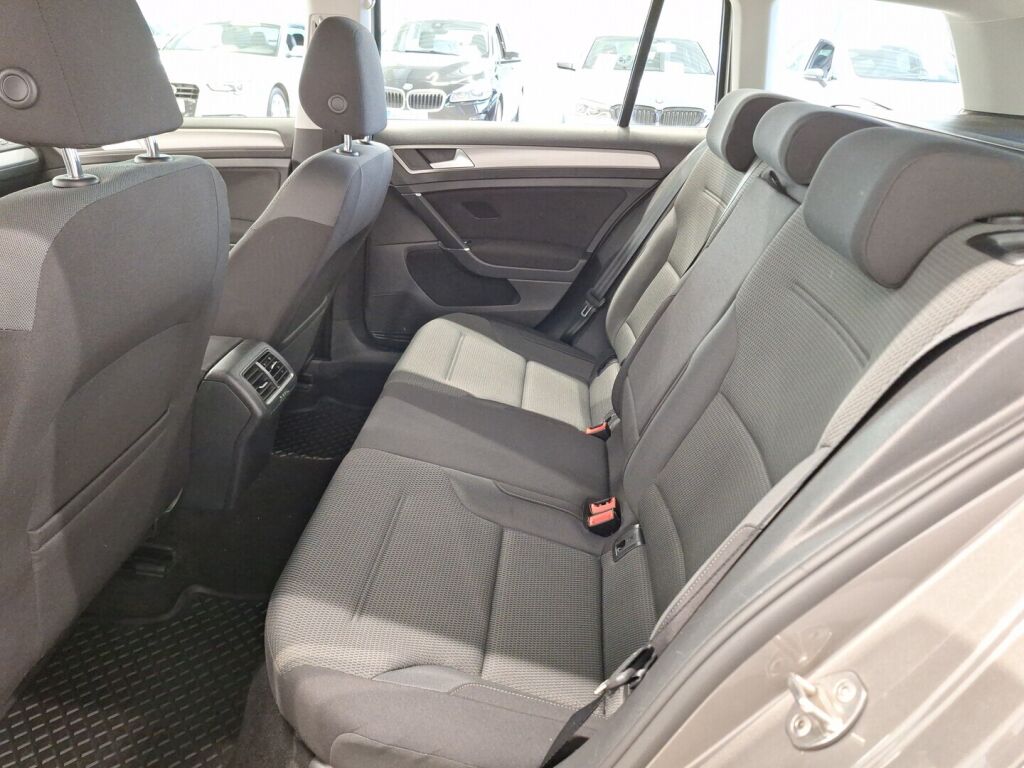 Volkswagen Golf 2016 Harmaa