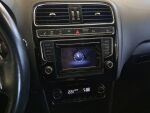 Volkswagen Polo 2015 Punainen