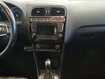 Volkswagen Polo 2015 Punainen