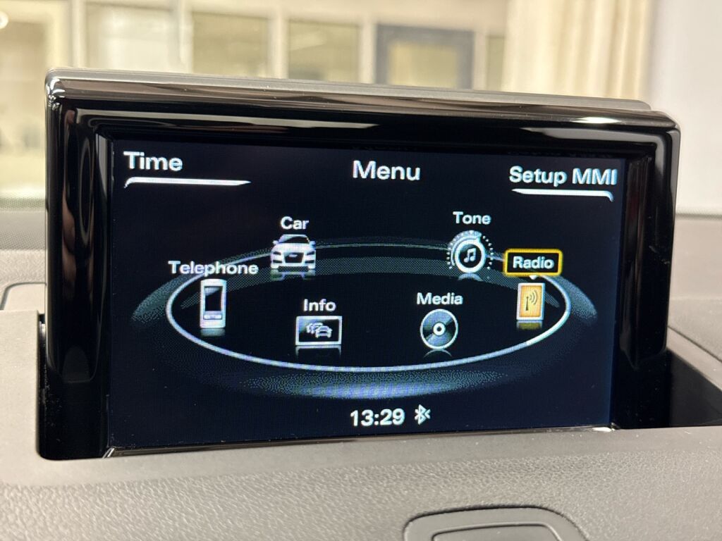 Audi A1 2015 Punainen