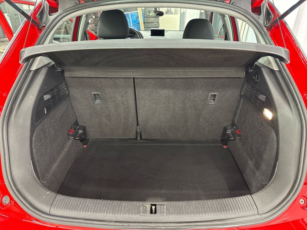 Audi A1 2015 Punainen