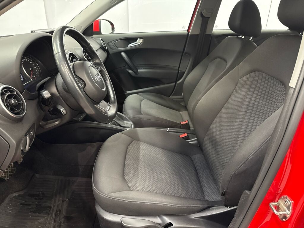 Audi A1 2015 Punainen