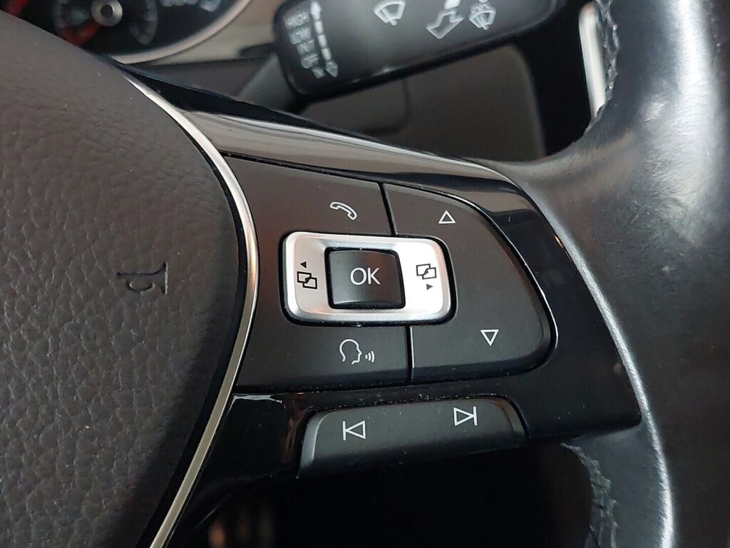 Volkswagen Golf 2016 Harmaa