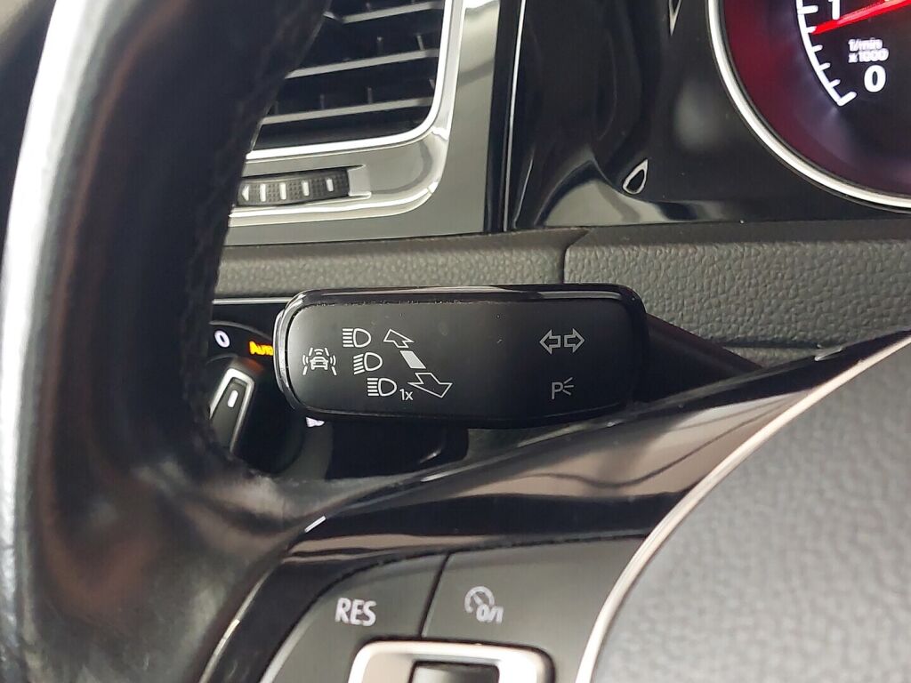 Volkswagen Golf 2016 Harmaa