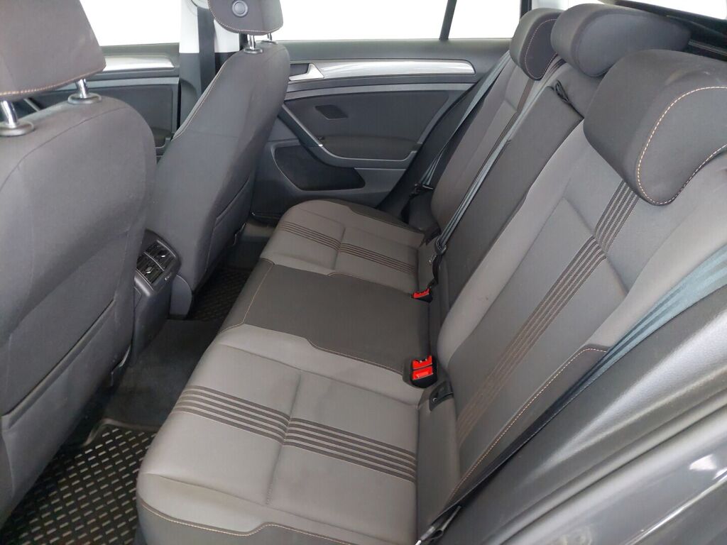 Volkswagen Golf 2016 Harmaa