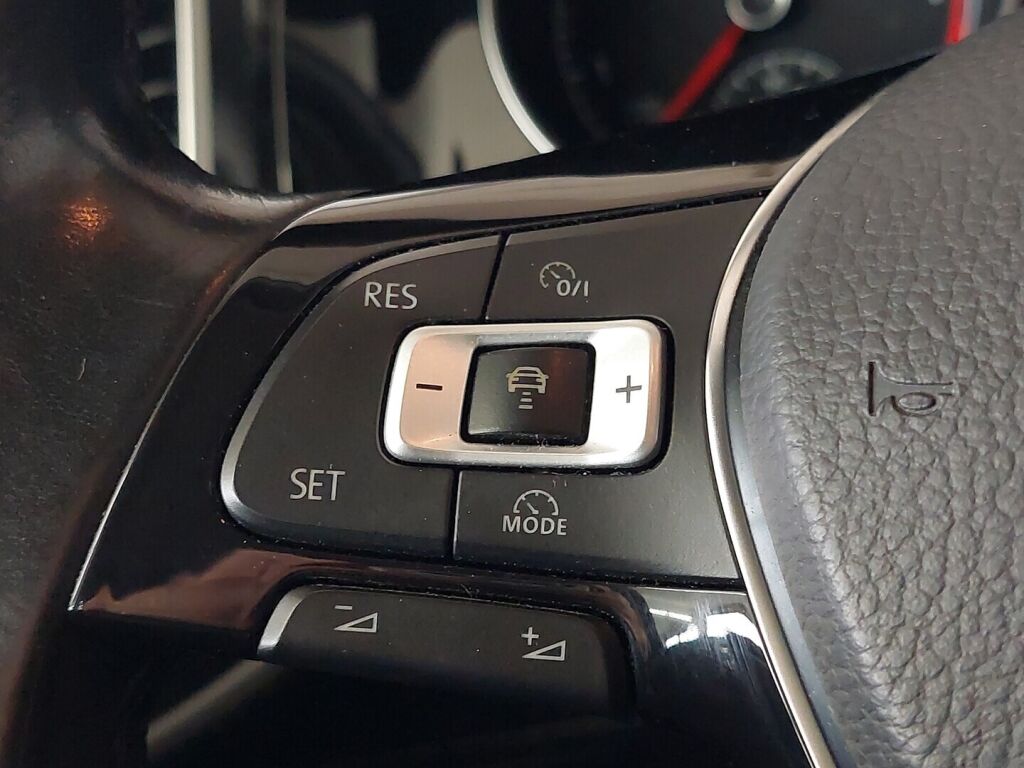 Volkswagen Golf 2016 Harmaa