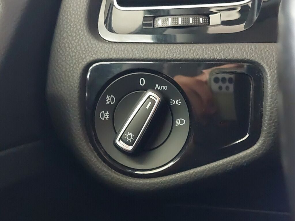 Volkswagen Golf 2016 Harmaa