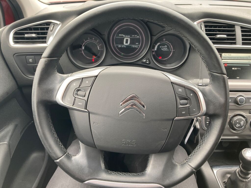 Citroen C4 2016 Metallinhohto Punainen