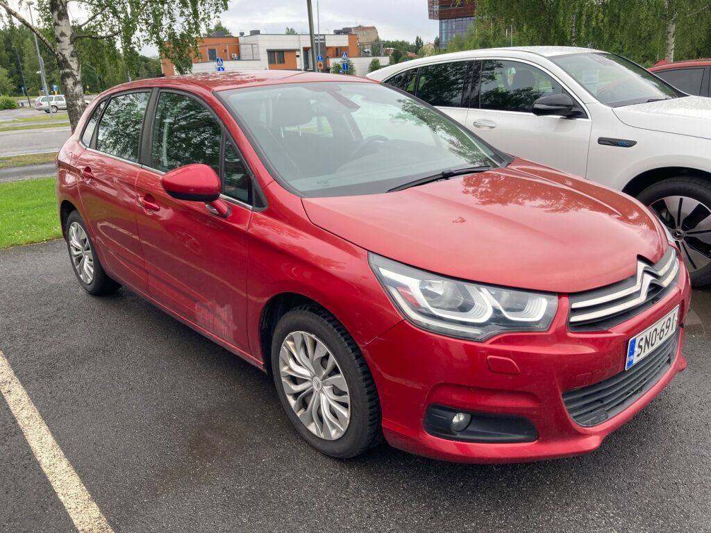 Citroen C4 2016 Metallinhohto Punainen