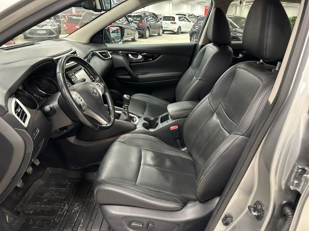 Nissan Qashqai 2016 Hopea