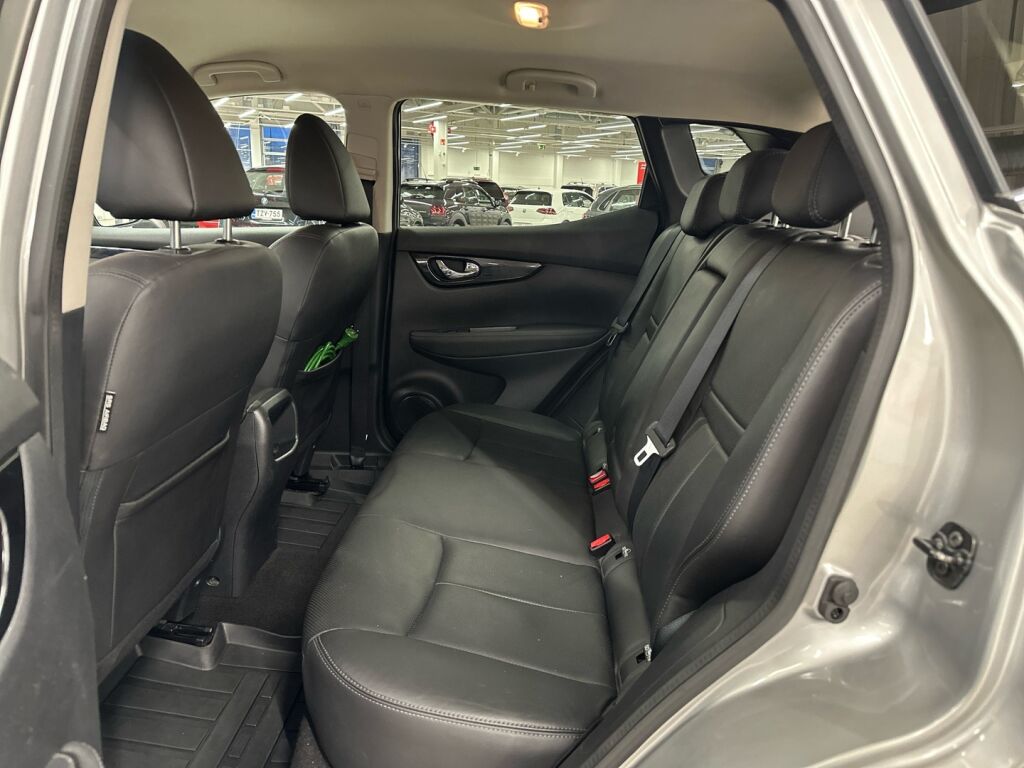 Nissan Qashqai 2016 Hopea