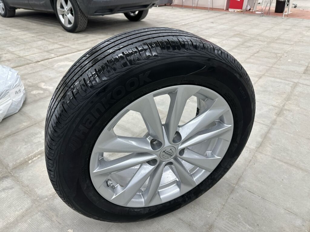 Nissan Qashqai 2016 Hopea