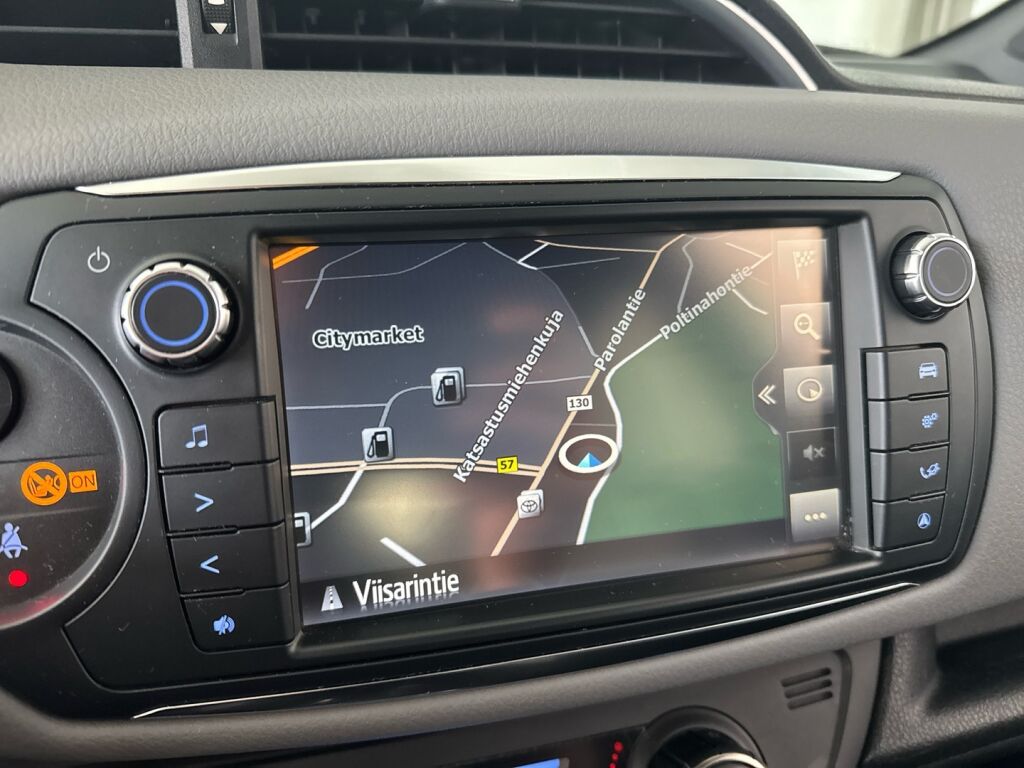 Toyota Yaris 2016 Valkoinen