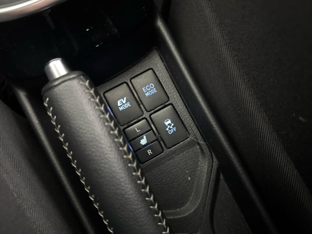 Toyota Yaris 2016 Valkoinen