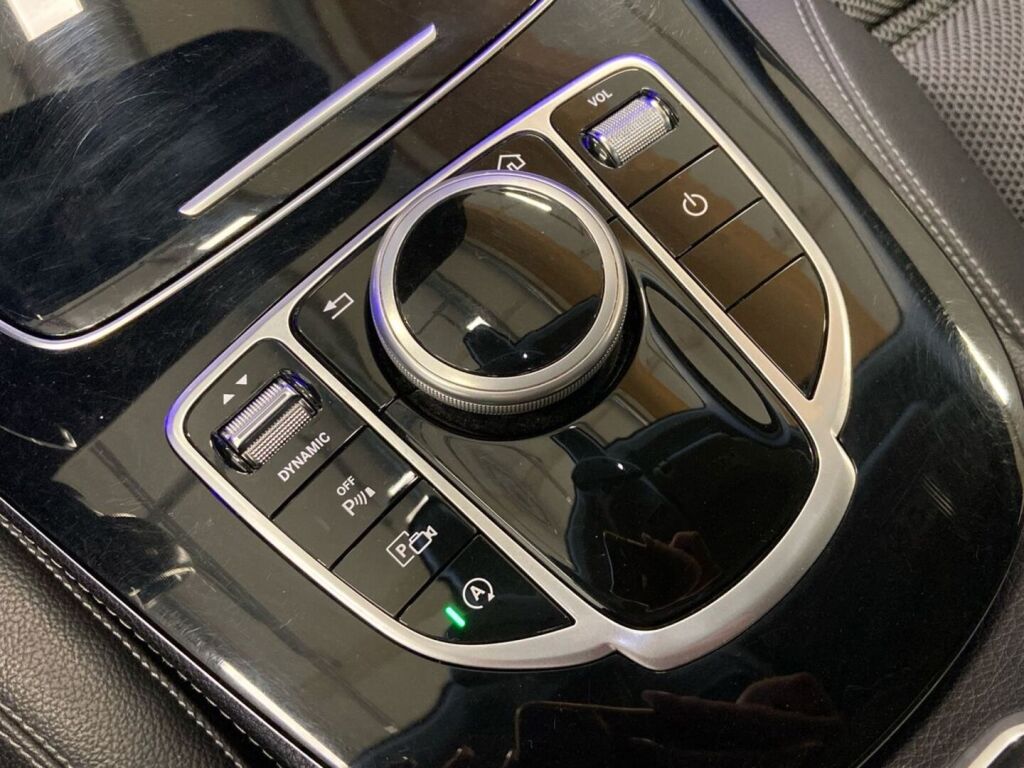 Mercedes-Benz E 2017 Valkoinen