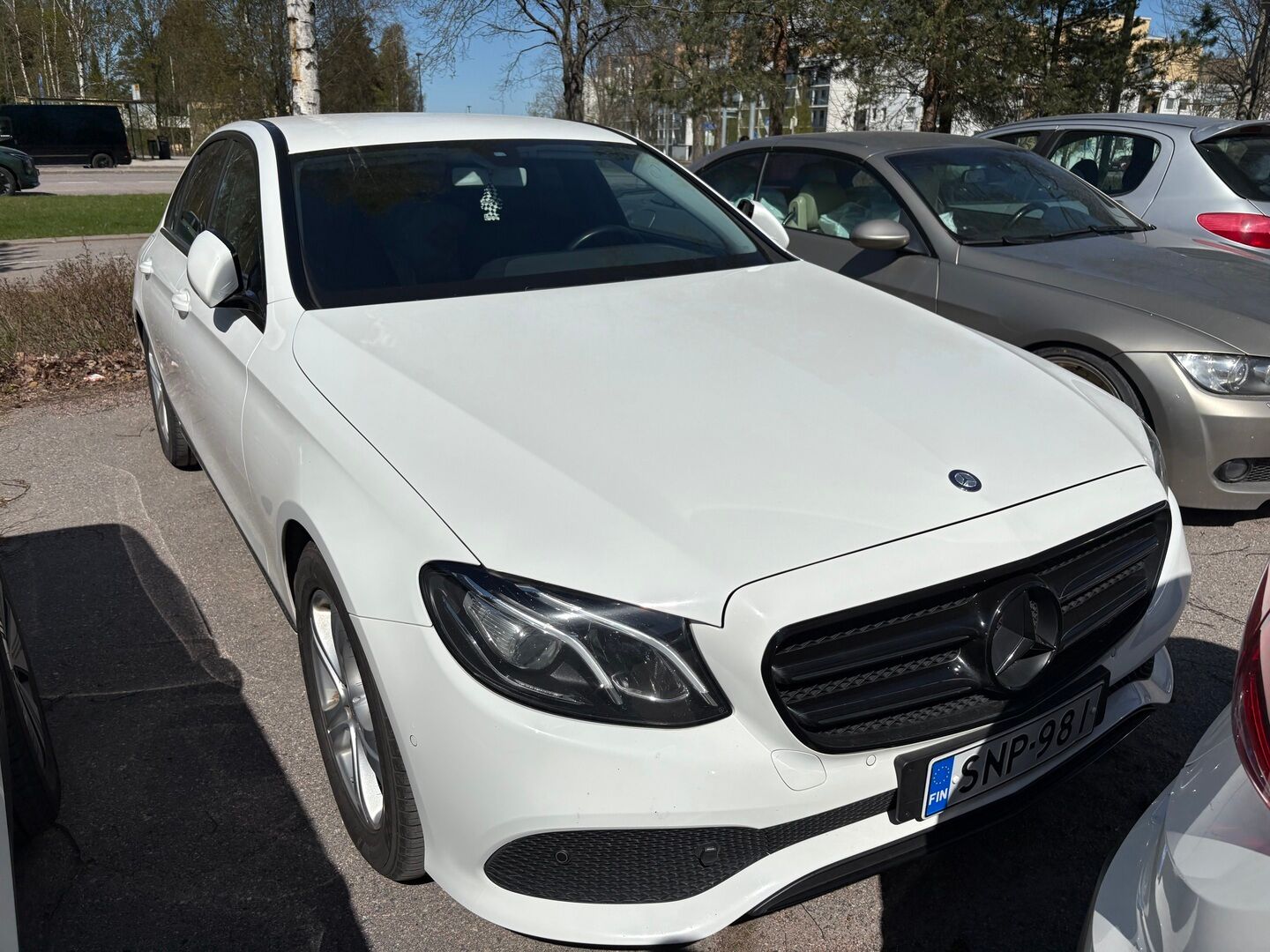 Mercedes-Benz E