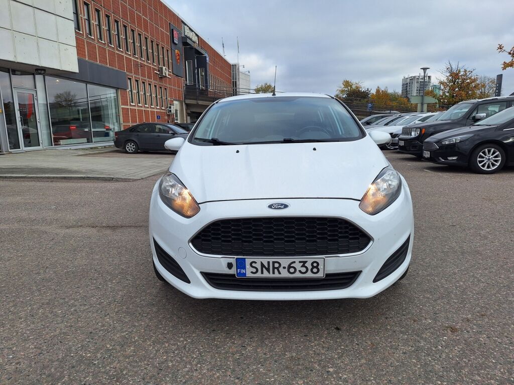 Ford Fiesta 2016 Valkoinen
