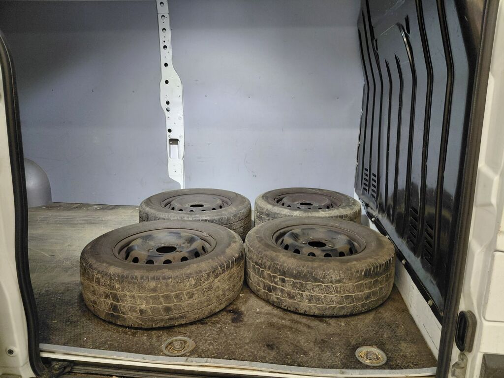 Opel Movano 2016 Valkoinen