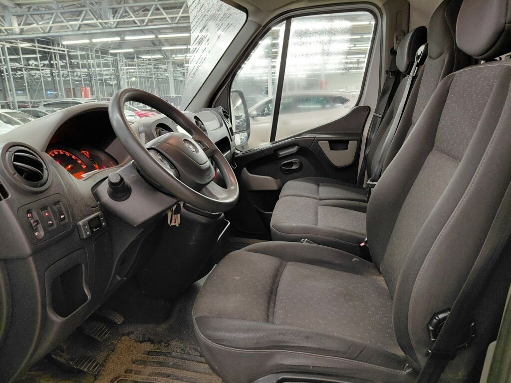 Opel Movano 2016 Valkoinen