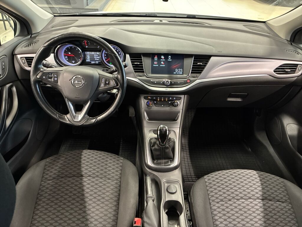 Opel Astra 2016 Valkoinen