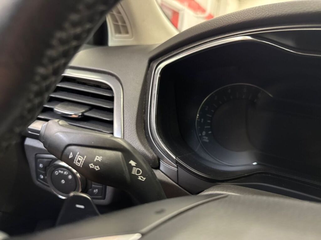 Ford Mondeo 2016 Harmaa