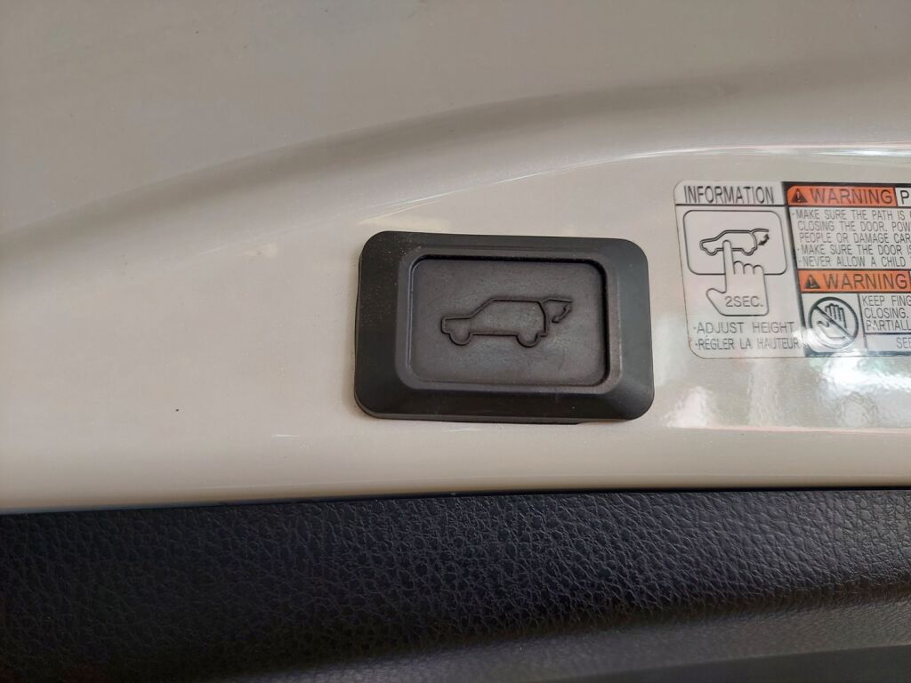 Toyota RAV4 2016 Valkoinen