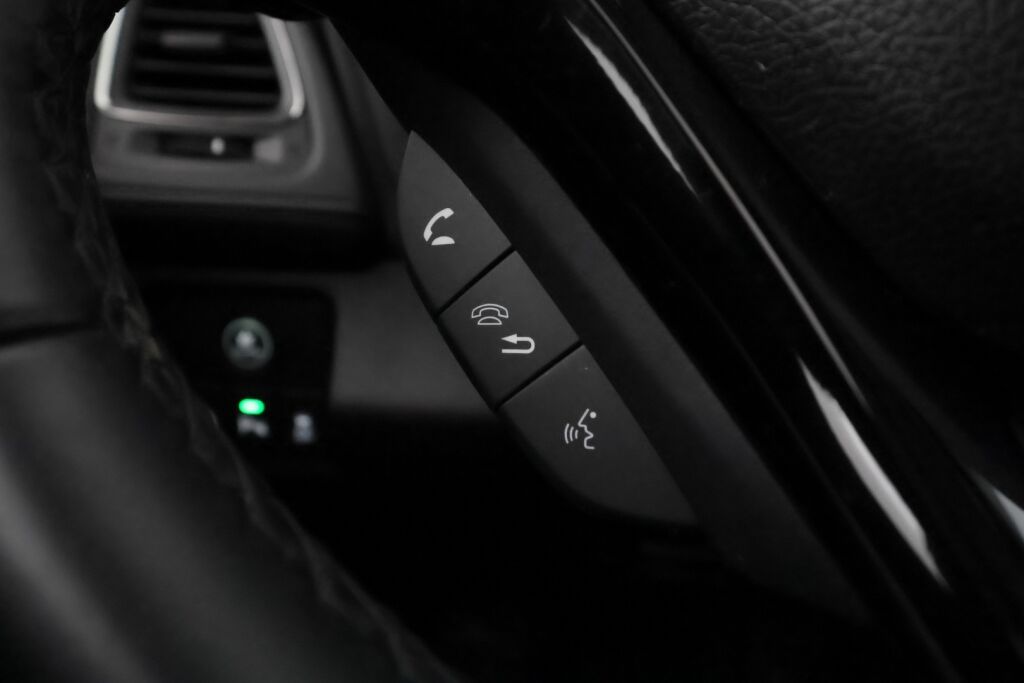 Honda HR-V 2016 Punainen