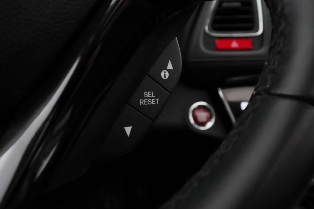 Honda HR-V 2016 Punainen