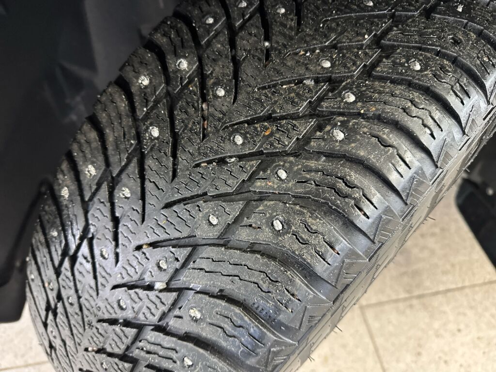 Volvo XC90 2016 Ruskea (beige)