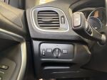 Volvo V40 Cross Country 2016 Punainen