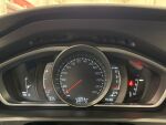 Volvo V40 Cross Country 2016 Punainen