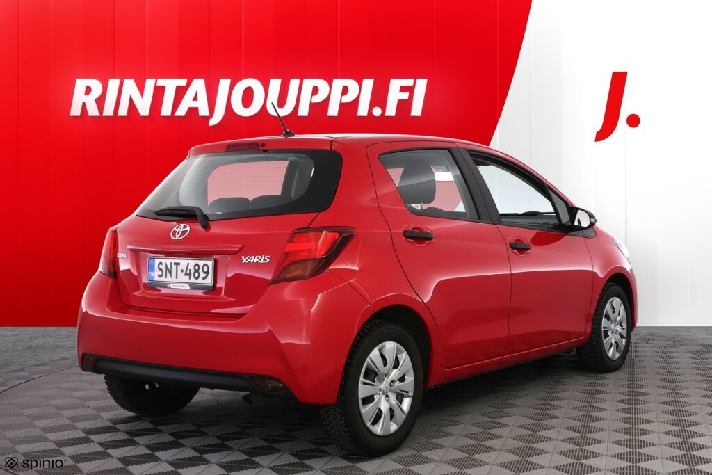 Toyota Yaris 2016 Punainen