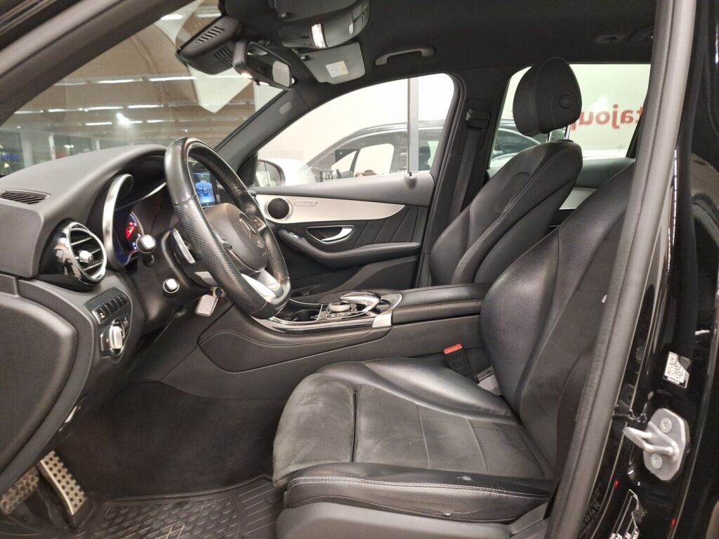 Mercedes-Benz GLC 2016 Musta