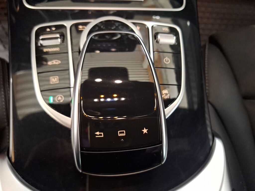 Mercedes-Benz GLC 2016 Musta