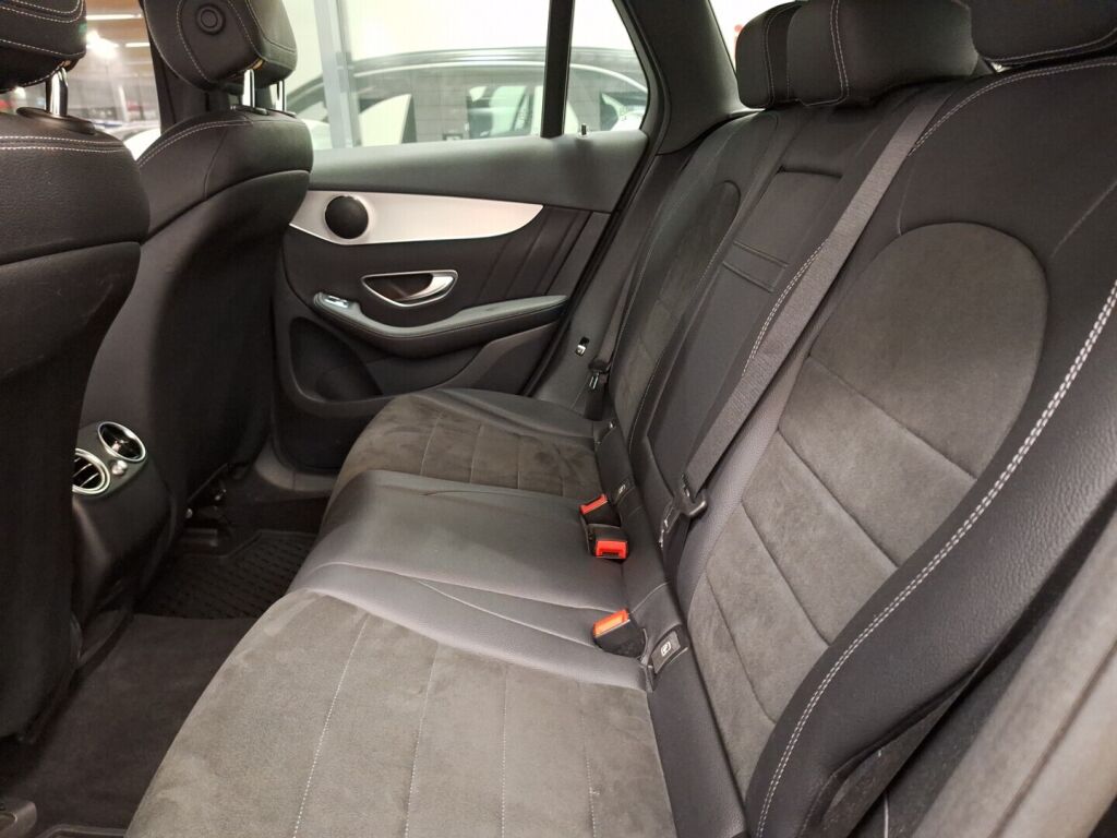 Mercedes-Benz GLC 2016 Musta