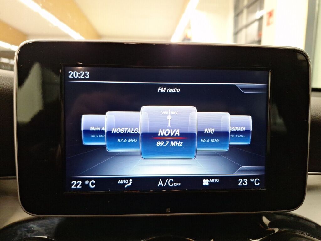 Mercedes-Benz GLC 2016 Musta