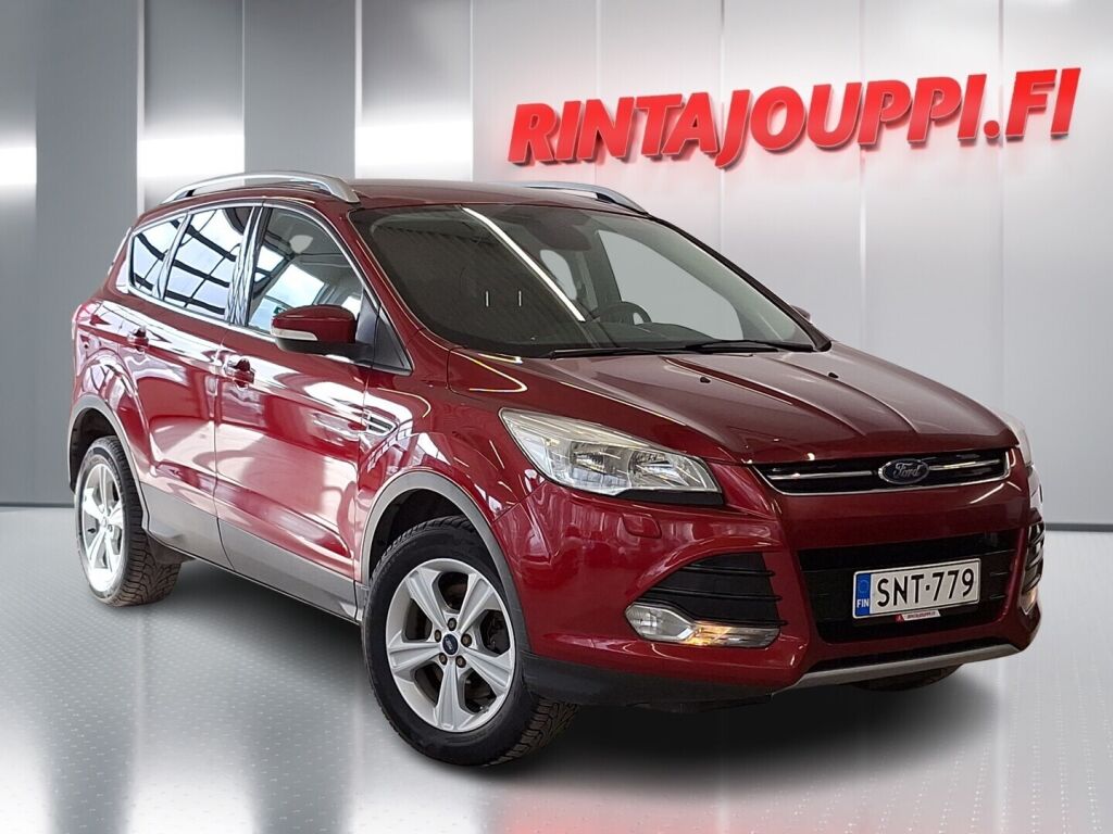 Ford Kuga 2016 Punainen