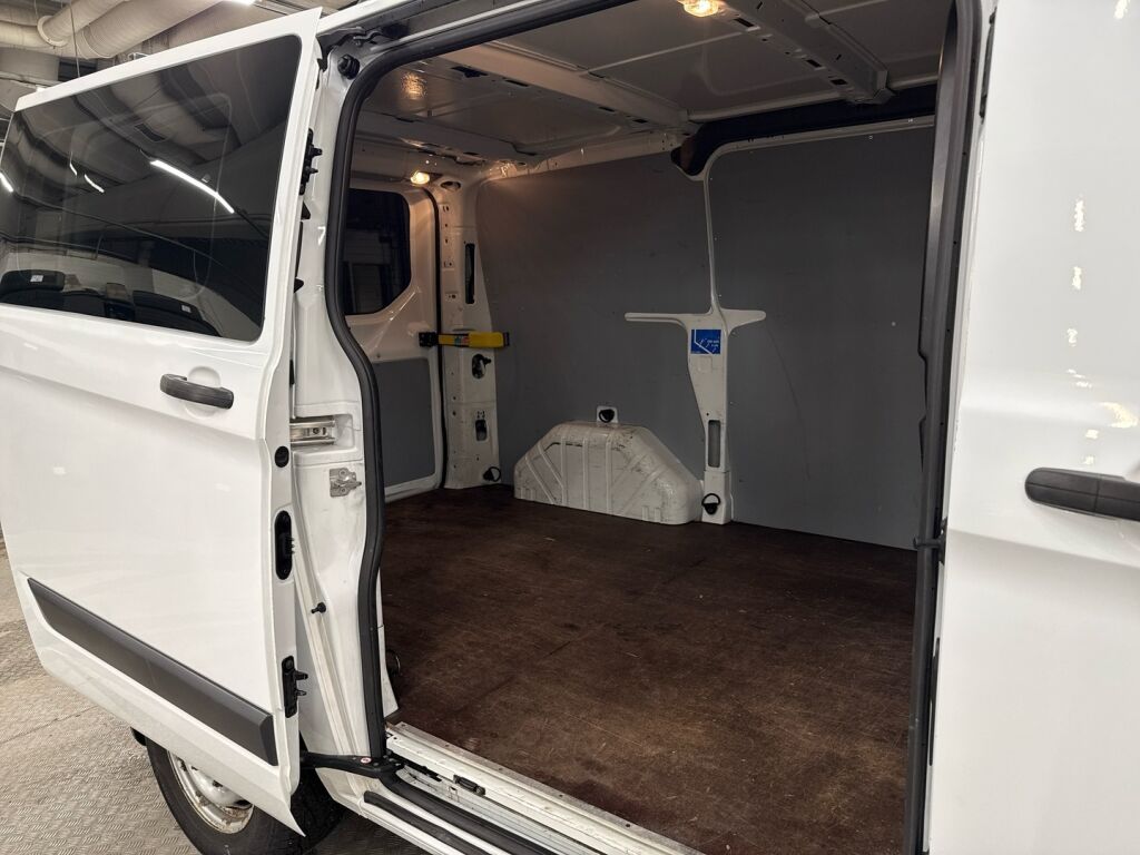 Ford Transit Custom 2016 Valkoinen