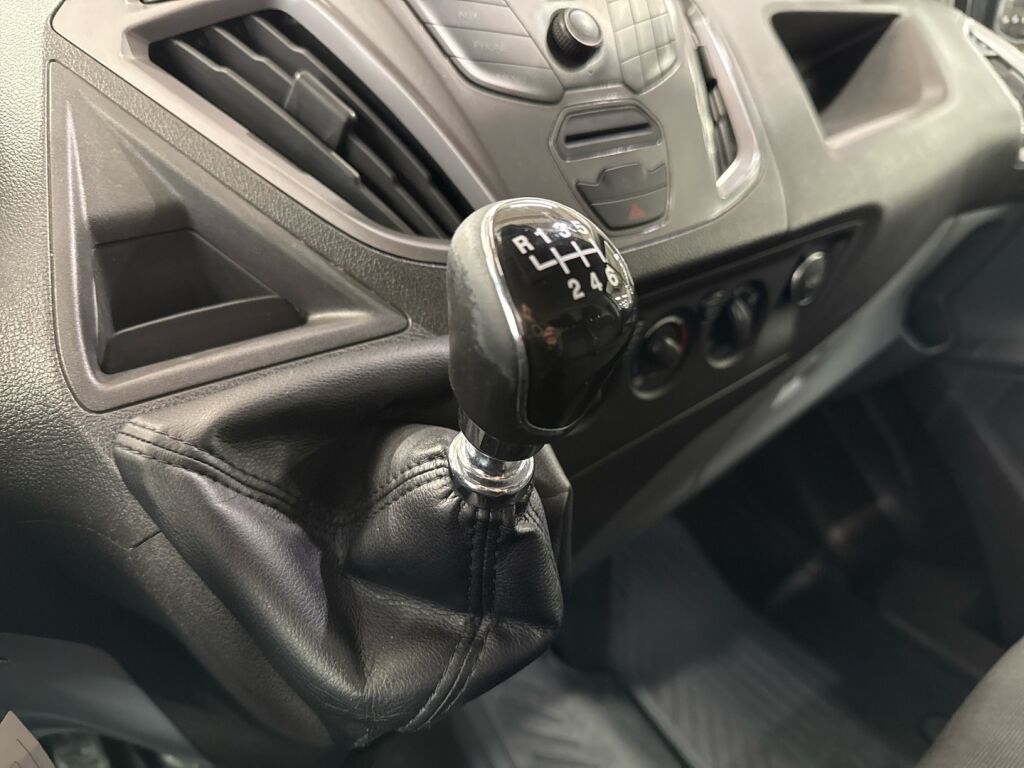 Ford Transit Custom 2016 Valkoinen