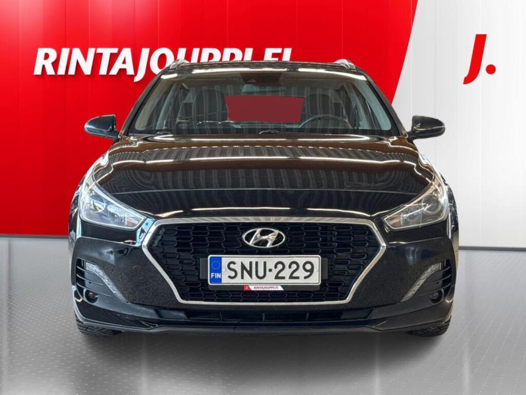 Hyundai i30 Wagon 2019 Musta