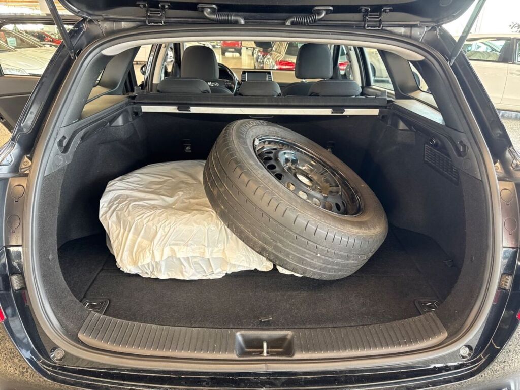 Hyundai i30 Wagon 2019 Musta